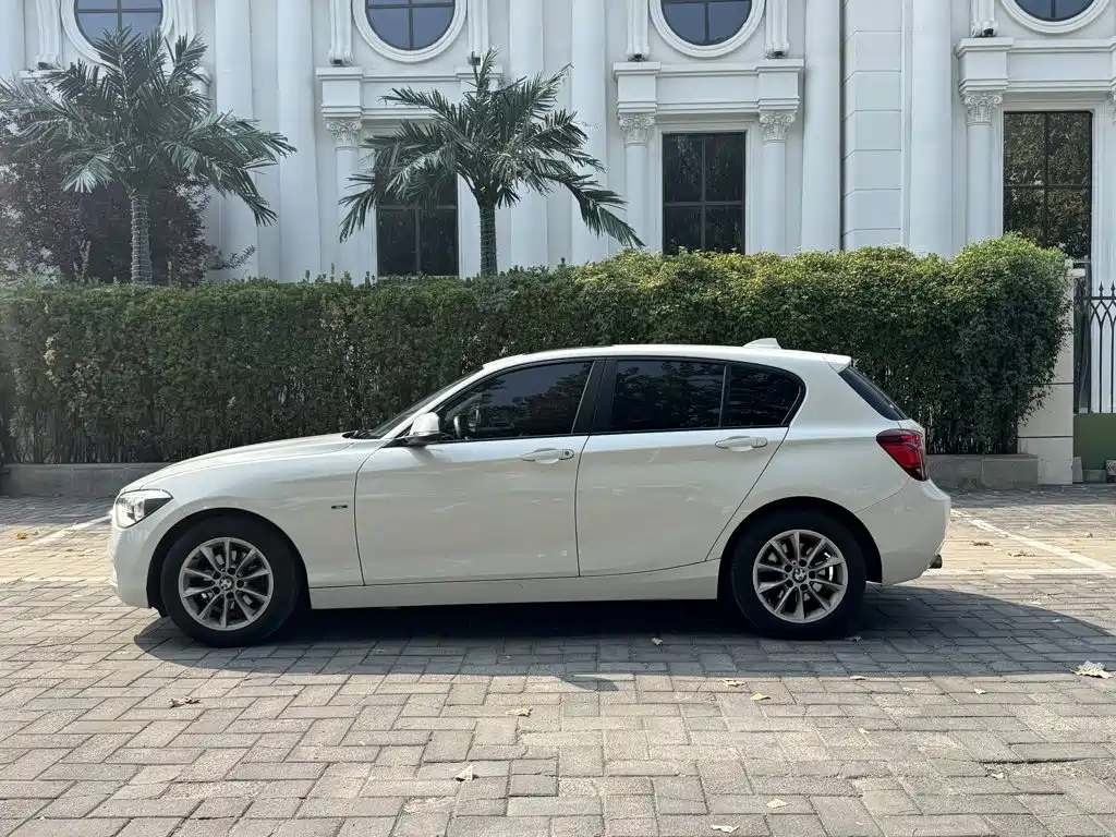 BMW 1 Series (Import) — миниатюра 8