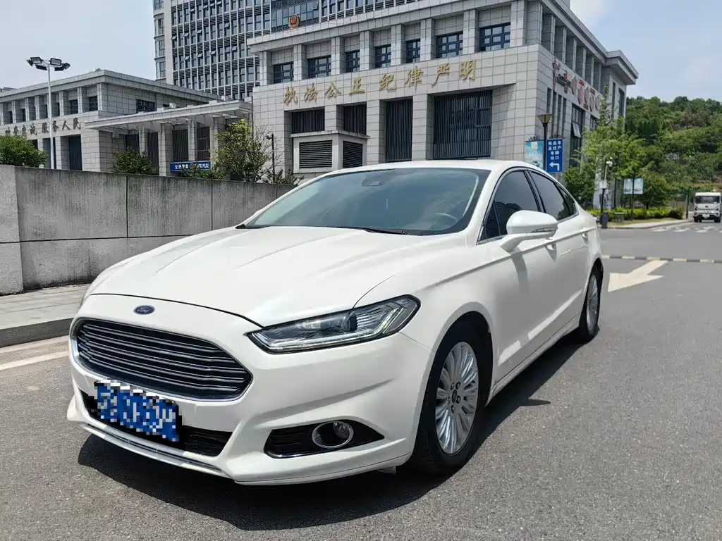 Ford Mondeo 2016