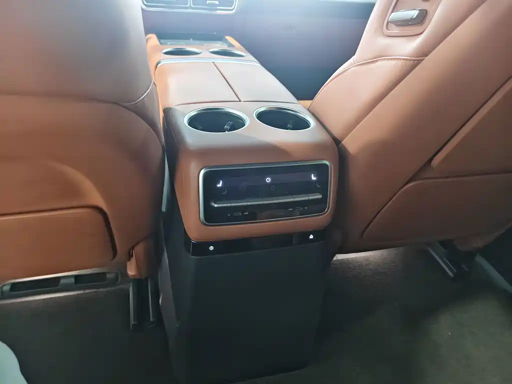 Li Auto Li L9 — миниатюра 12