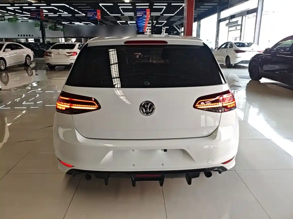 Volkswagen Golf — миниатюра 6
