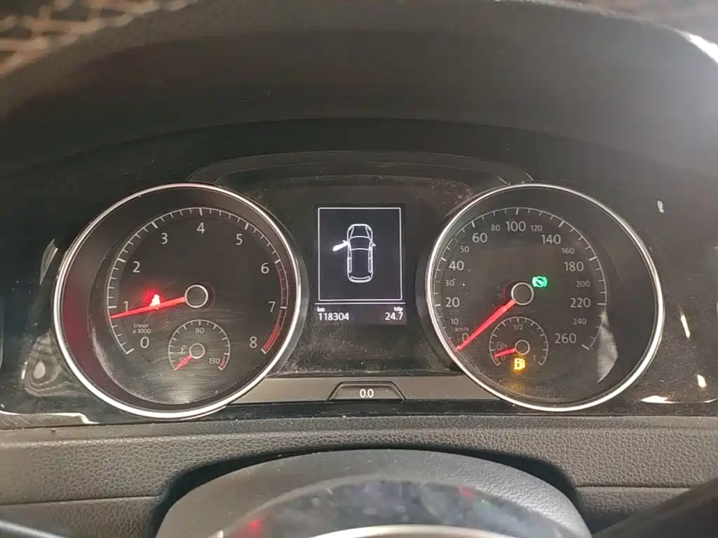 Volkswagen Golf — миниатюра 12