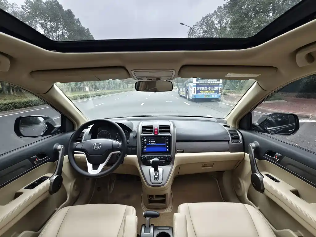 Honda CR-V — миниатюра 6