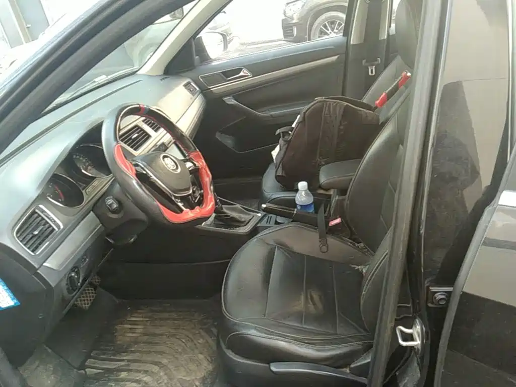 Volkswagen Lavida — миниатюра 15