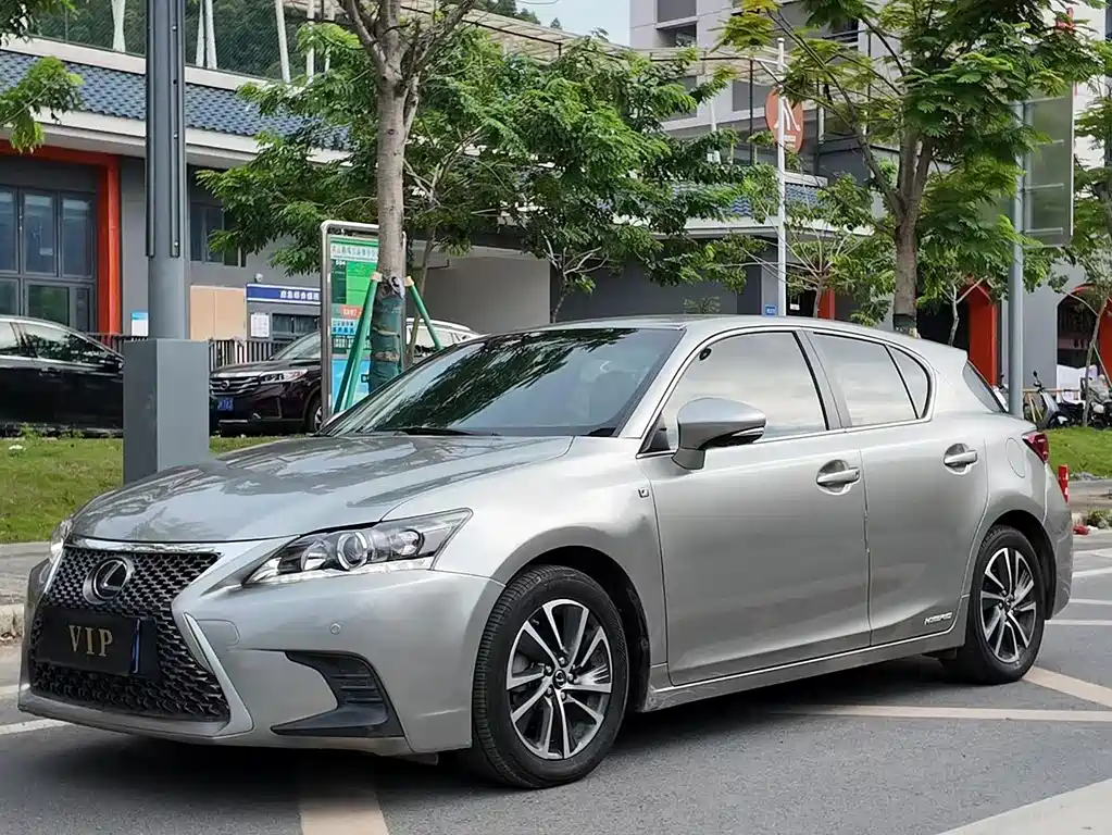 Lexus CT