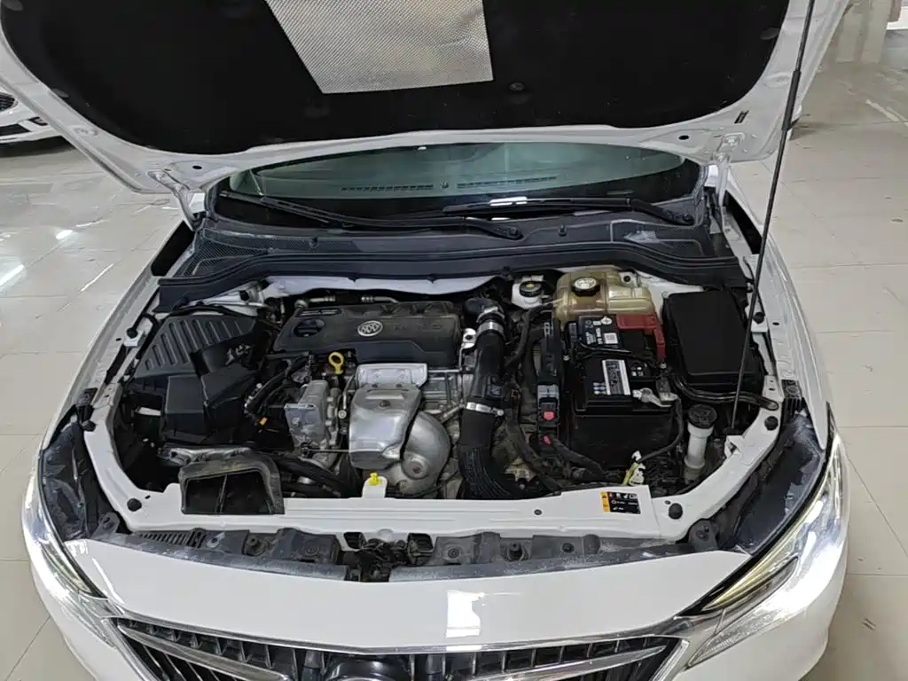 Buick Excelle — миниатюра 20
