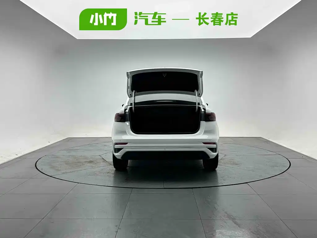 Geely Emgrand — миниатюра 5