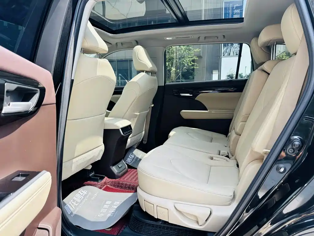 Toyota Highlander — фотографии объявления, Фото 13