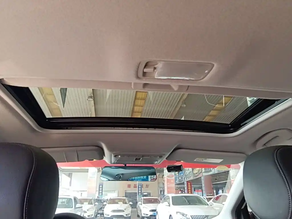 Nissan Sylphy — миниатюра 18