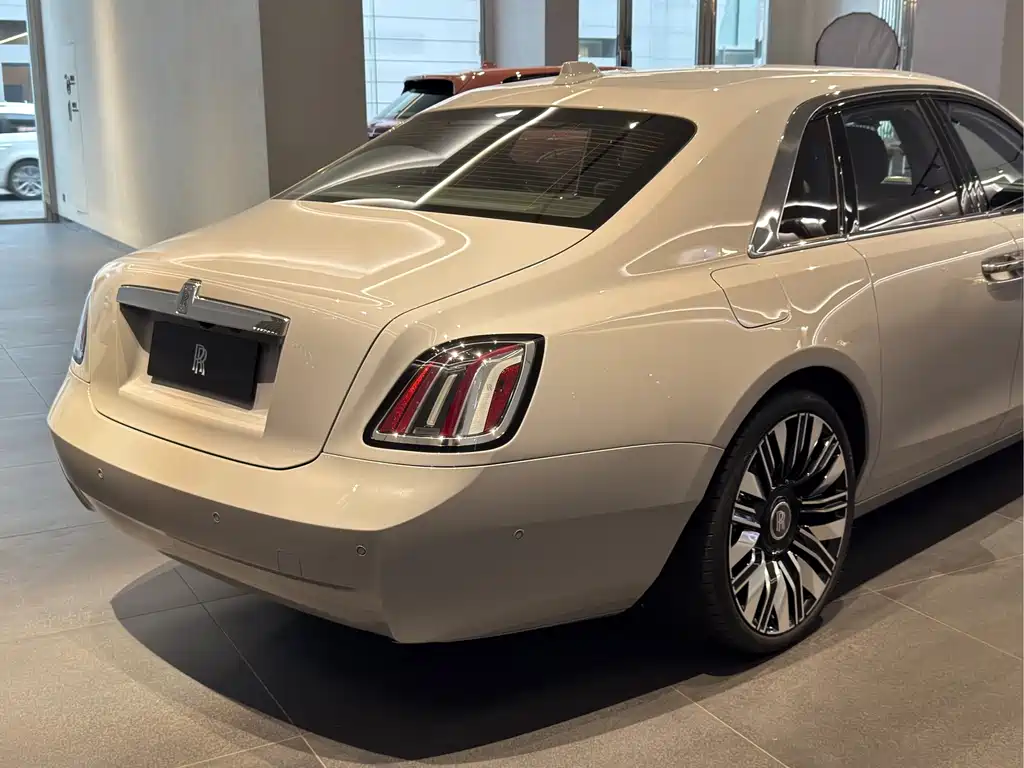Rolls-Royce Ghost 2026 6.7T