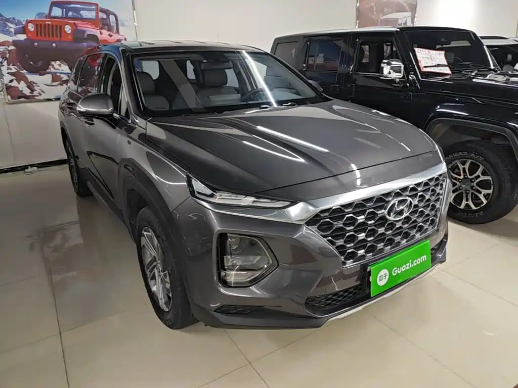 Hyundai Santa Fe — миниатюра 4