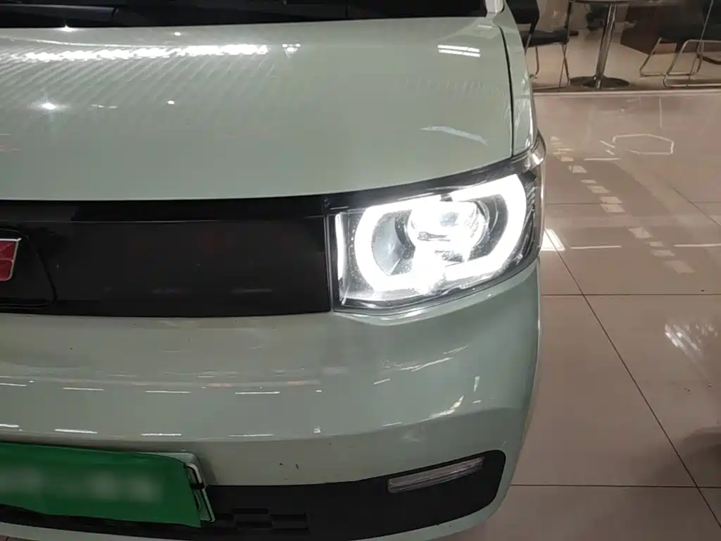 Wuling MINIEV — миниатюра 24