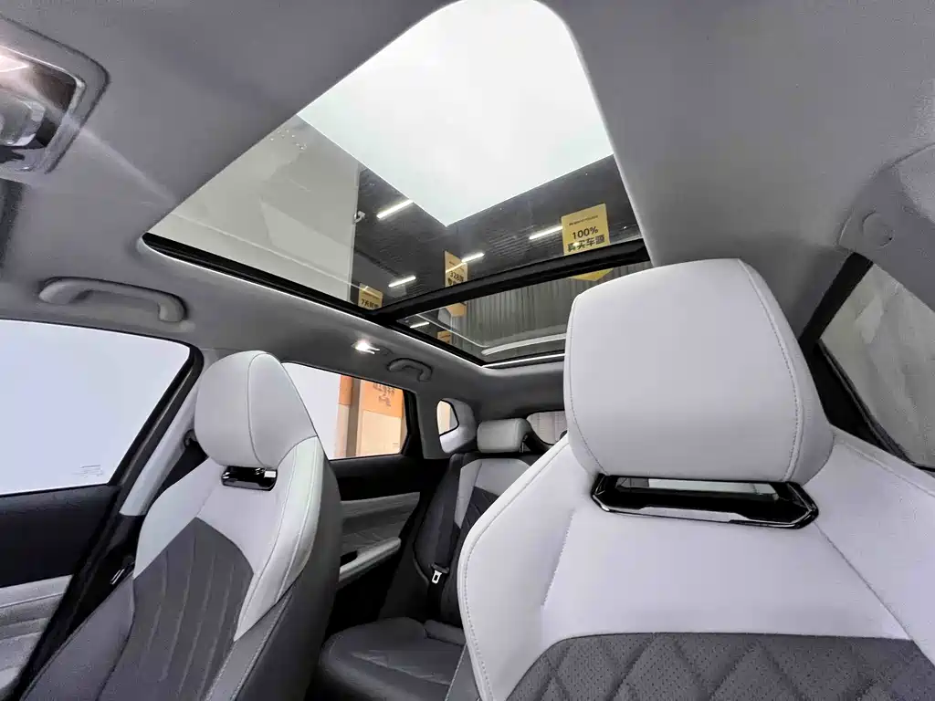 CHANGAN UNI Z NEW ENERGY