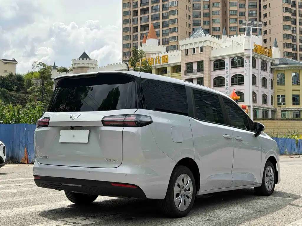 Wuling 星光730 — миниатюра 5
