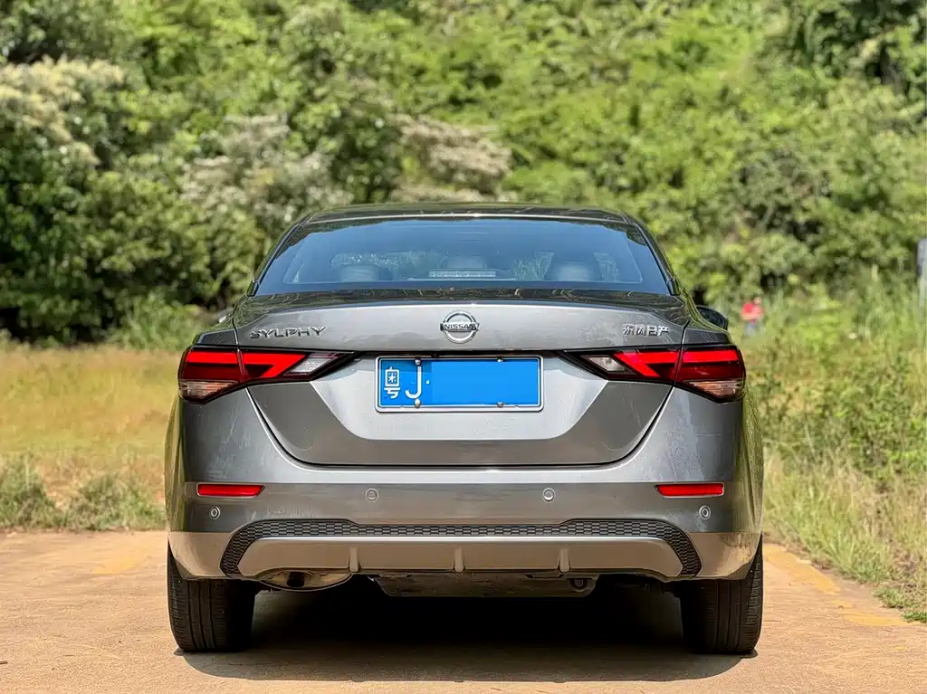 Nissan Sylphy — миниатюра 5
