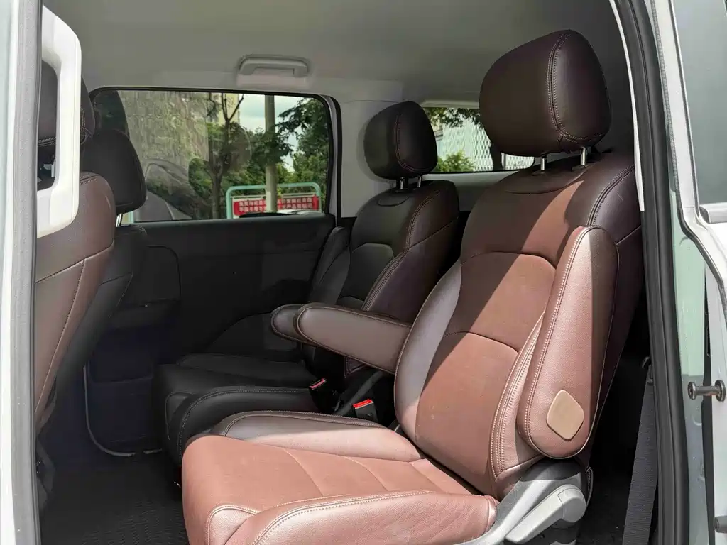 Wuling 星光730 — миниатюра 11