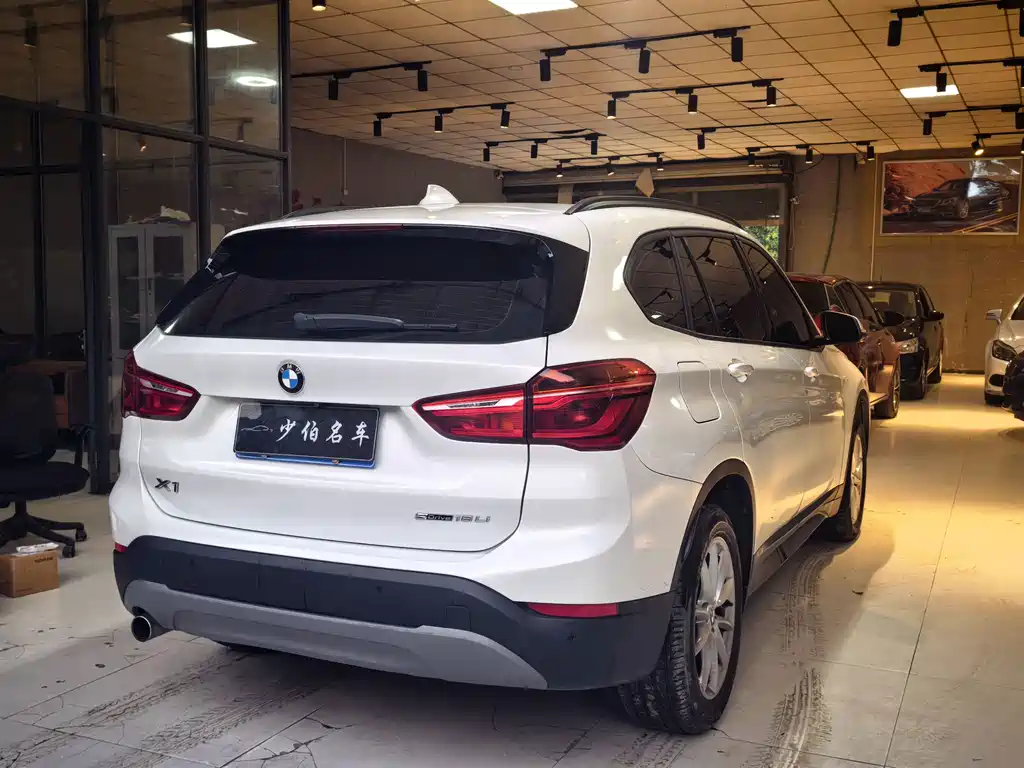 BMW X1 — миниатюра 9