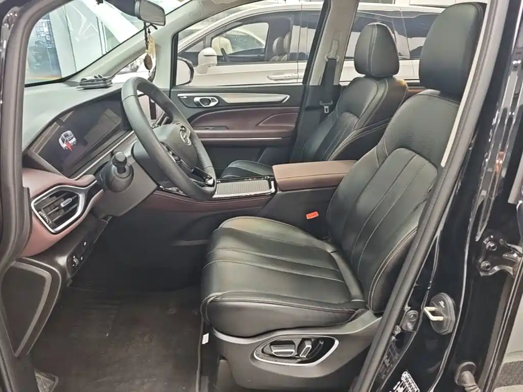 GAC Motor Trumpchi M6 — миниатюра 15