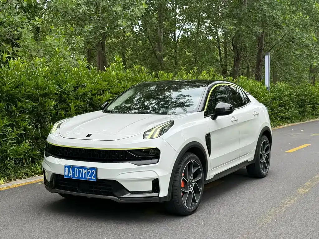 Lynk & Co 05 2020