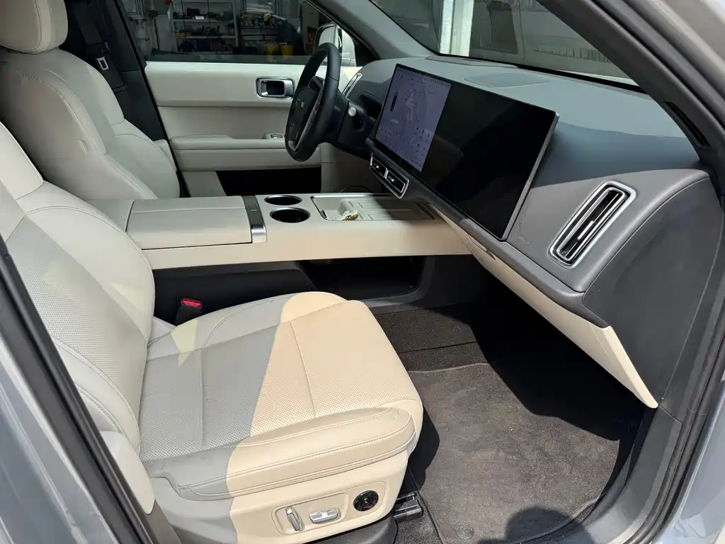 Li Auto Li L6 — миниатюра 12