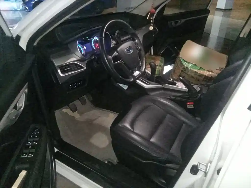 Geely Vision — миниатюра 16