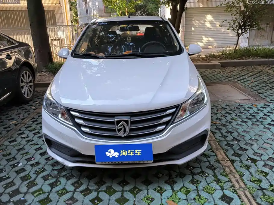 Baojun 310 — миниатюра 2