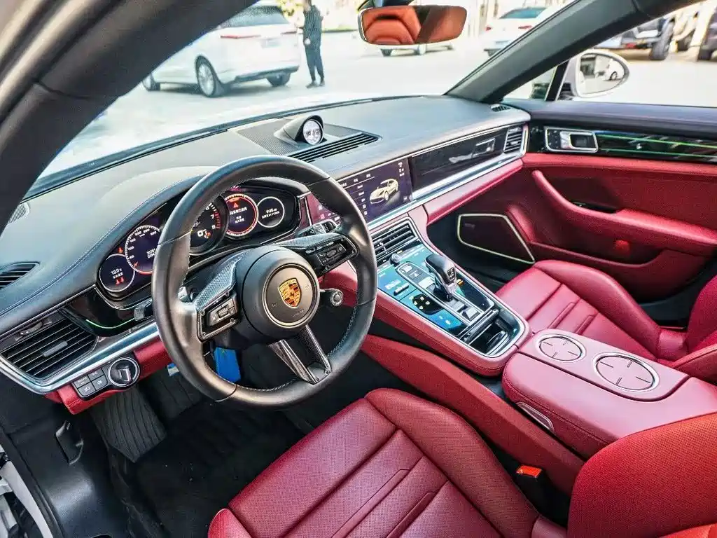 Porsche Panamera — миниатюра 4