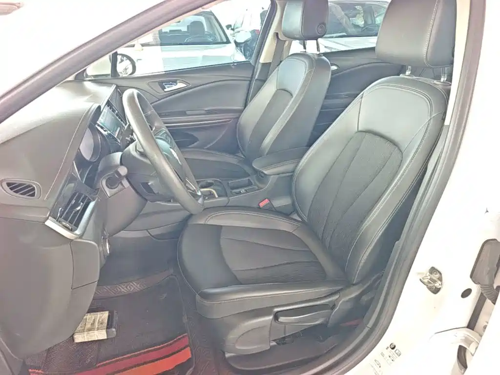 Buick Verano — миниатюра 15