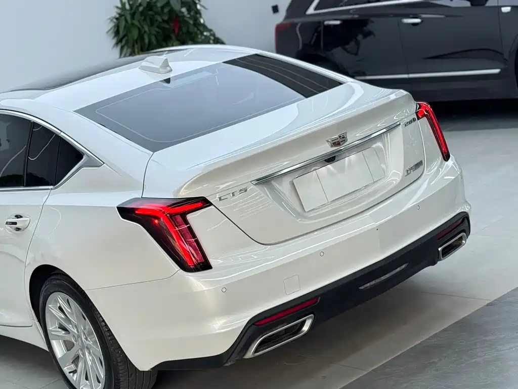 Cadillac CT5 — миниатюра 18