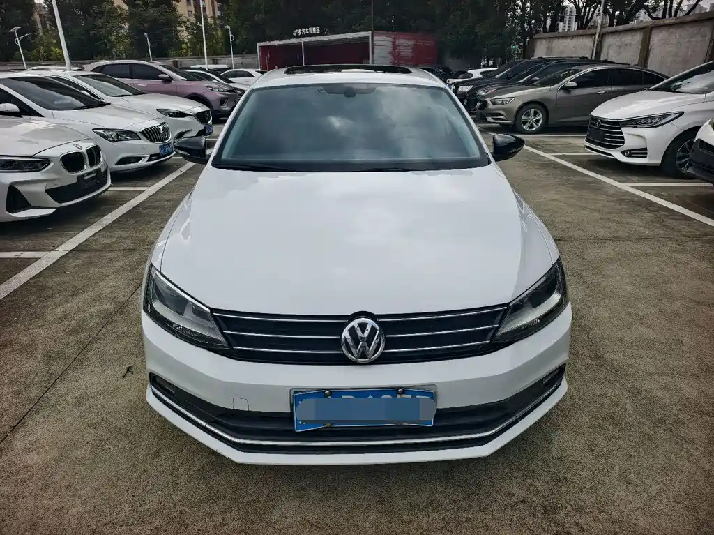 Volkswagen Sagitar — миниатюра 2