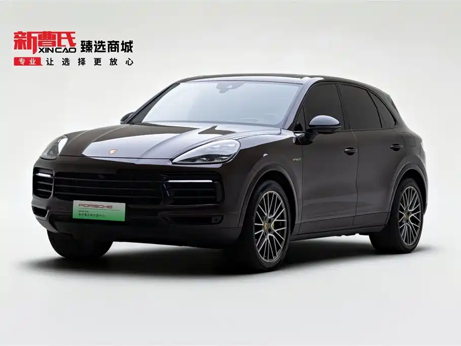 Porsche Cayenne Hybrid 2022