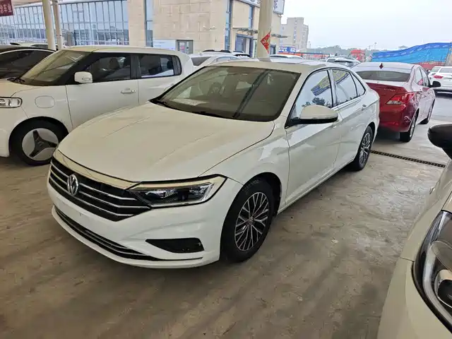 VOLKSWAGEN SAGITAR 2019