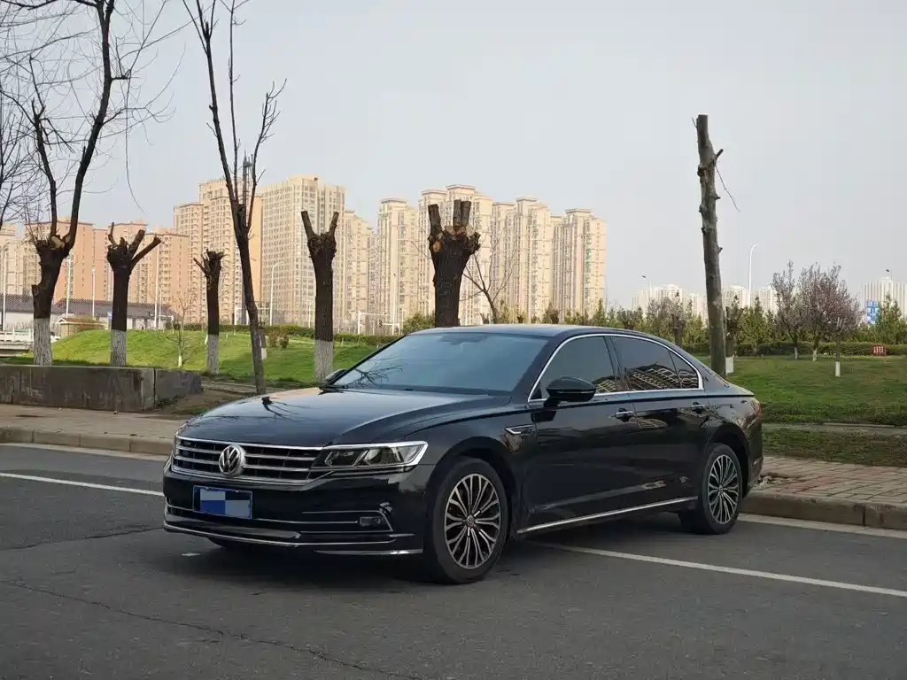 Volkswagen Phideon 2020