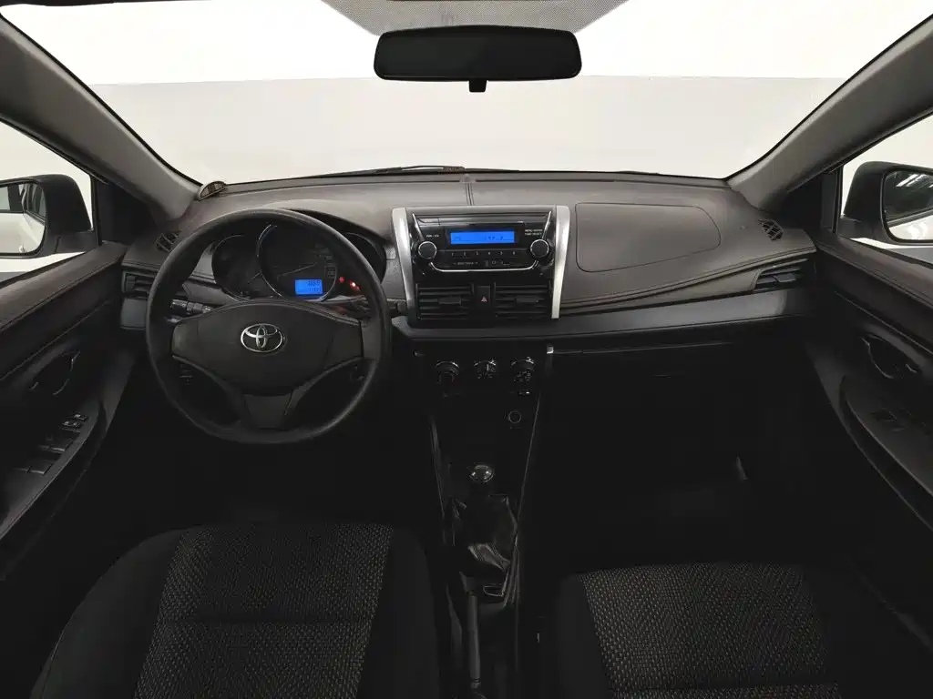 Toyota Vios — миниатюра 5