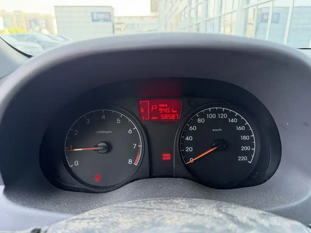 Hyundai Verna — миниатюра 13