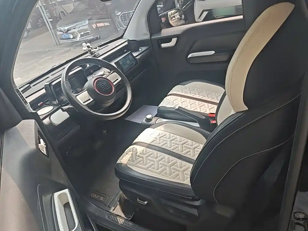 Wuling MINIEV — миниатюра 15