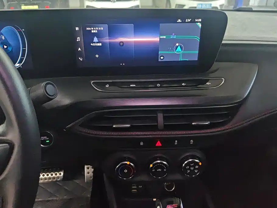 Buick Verano — миниатюра 13