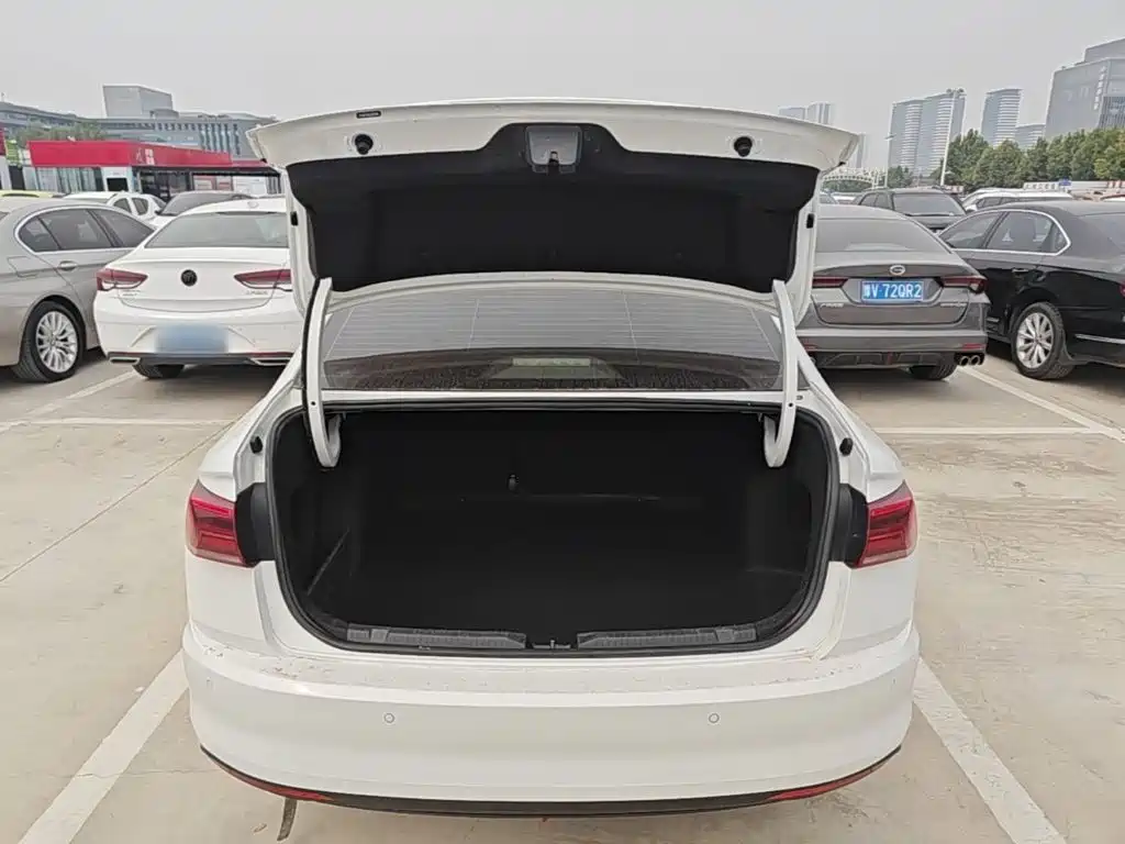 Volkswagen Bora — миниатюра 19