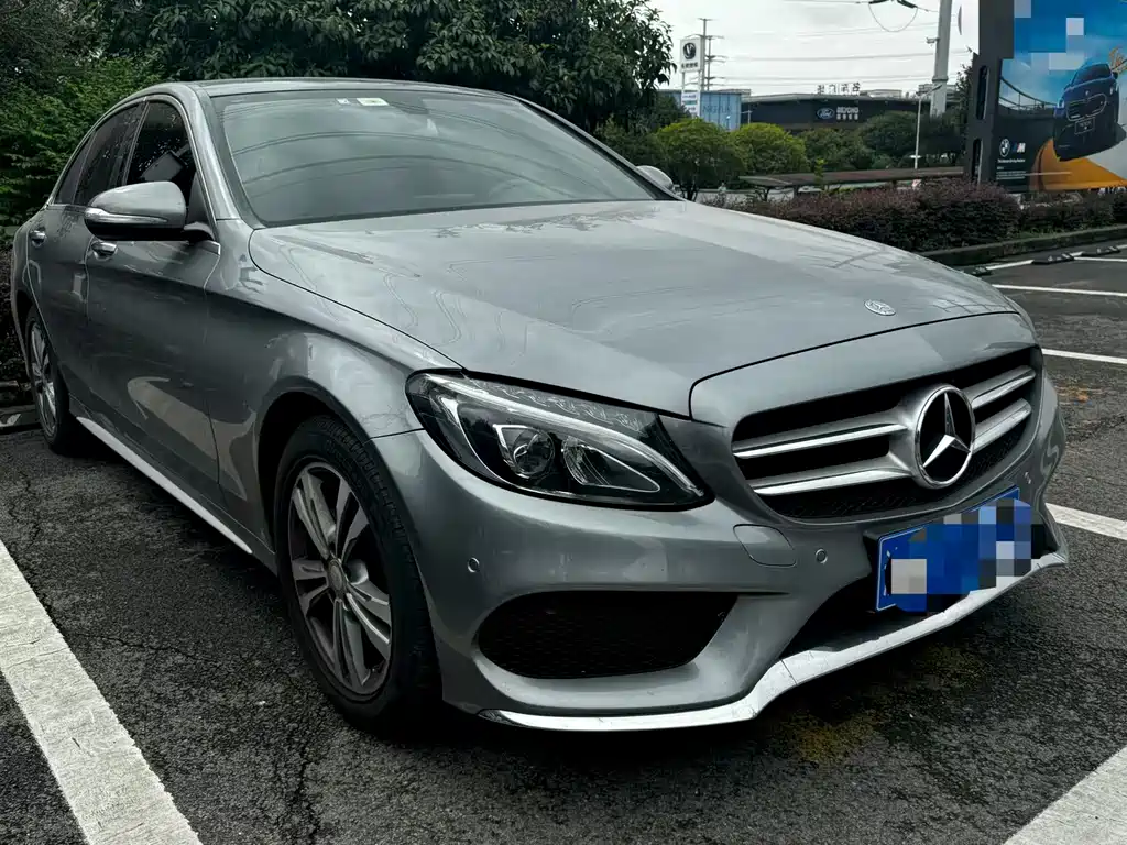Mercedes-Benz C-Class — миниатюра 3