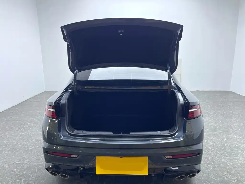 GEELY AUTOMOBILE XINGRUI