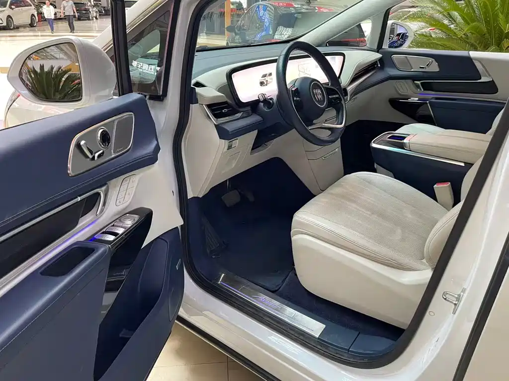 Buick Century — миниатюра 6