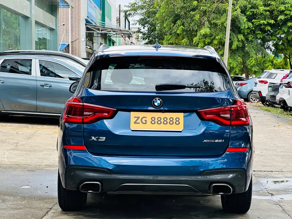 BMW X3 — миниатюра 5