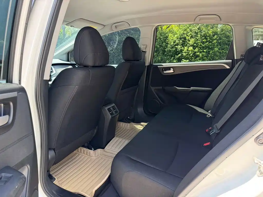 Honda Jade — миниатюра 6
