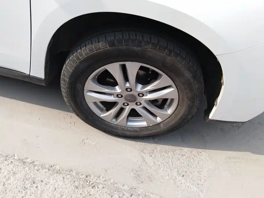 Haval M6 — миниатюра 6