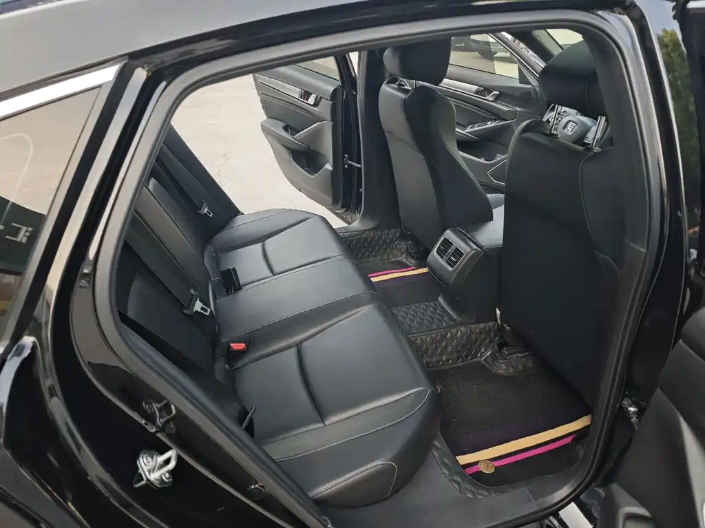 Honda Inspire — миниатюра 9