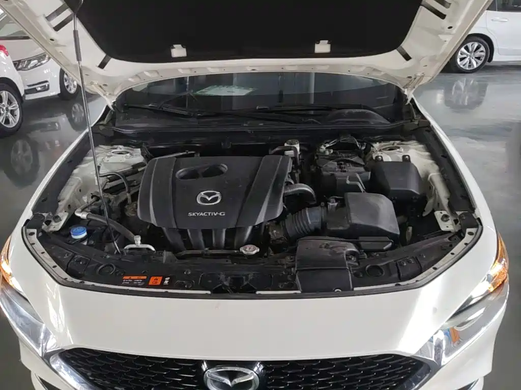Mazda 3 Axela — миниатюра 20