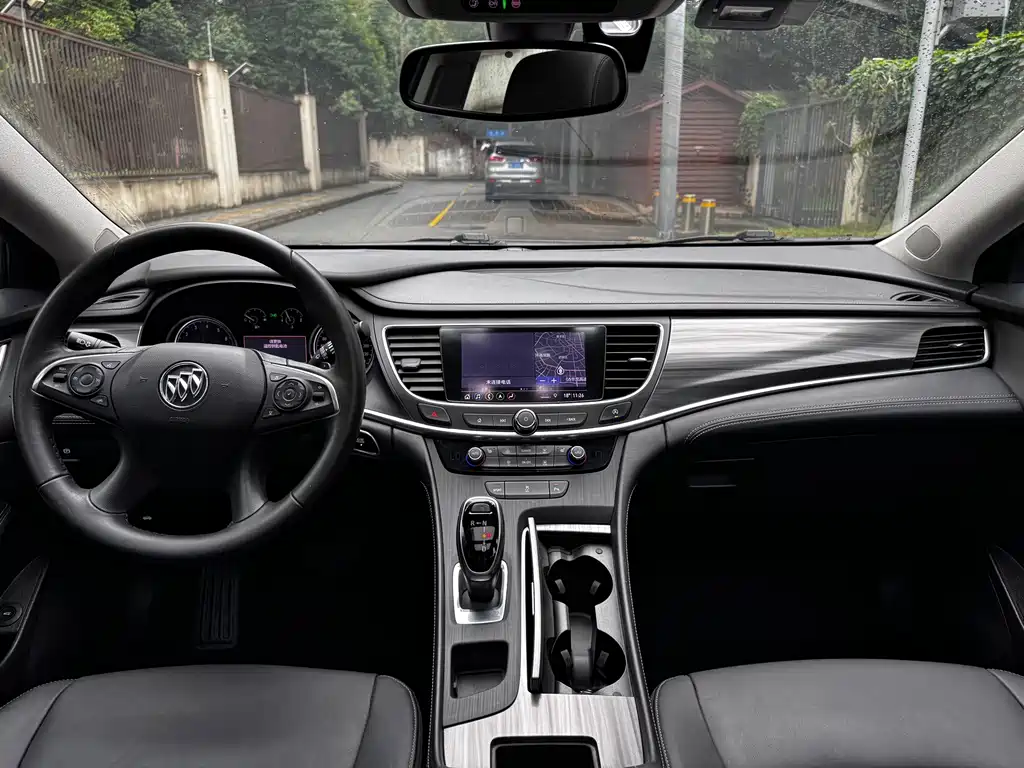 Buick LaCrosse — миниатюра 17