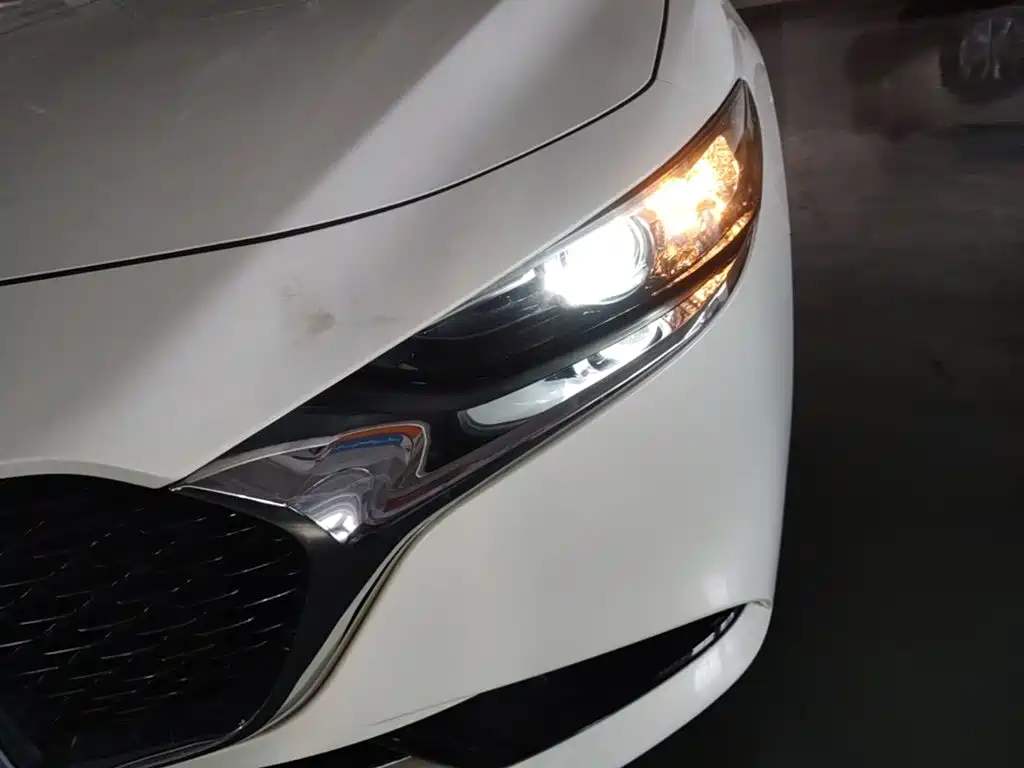 Mazda 3 Axela — миниатюра 24