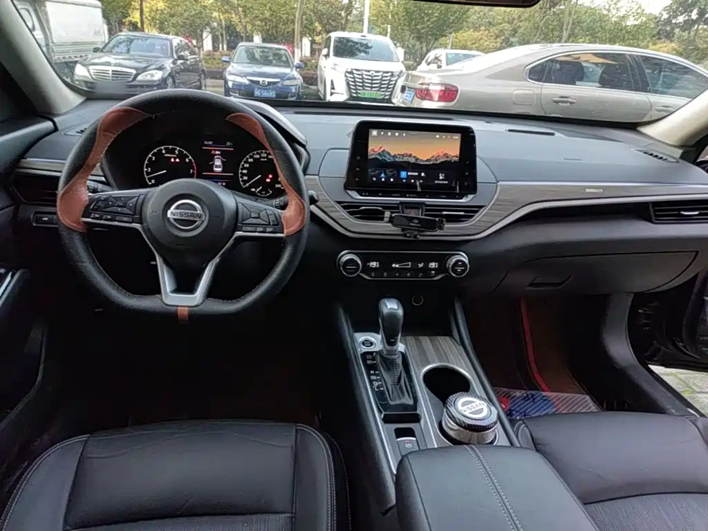 Nissan Teana — миниатюра 10