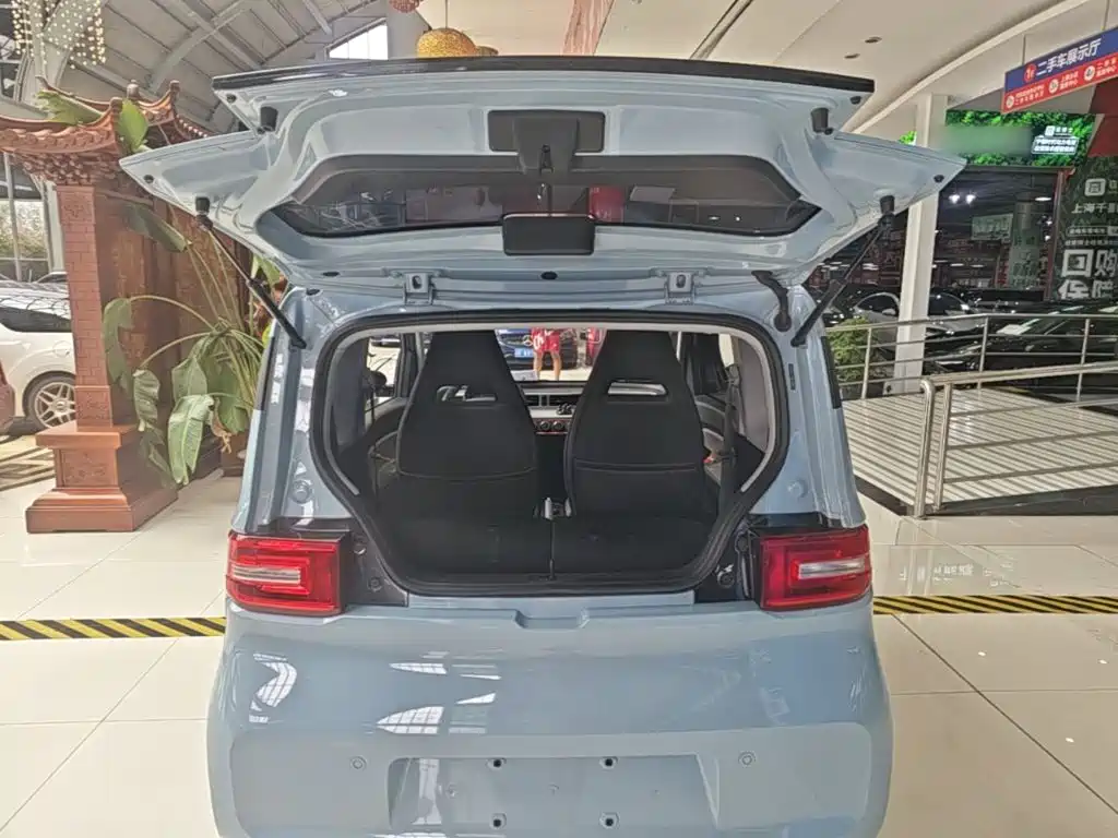 Wuling MINIEV — миниатюра 19