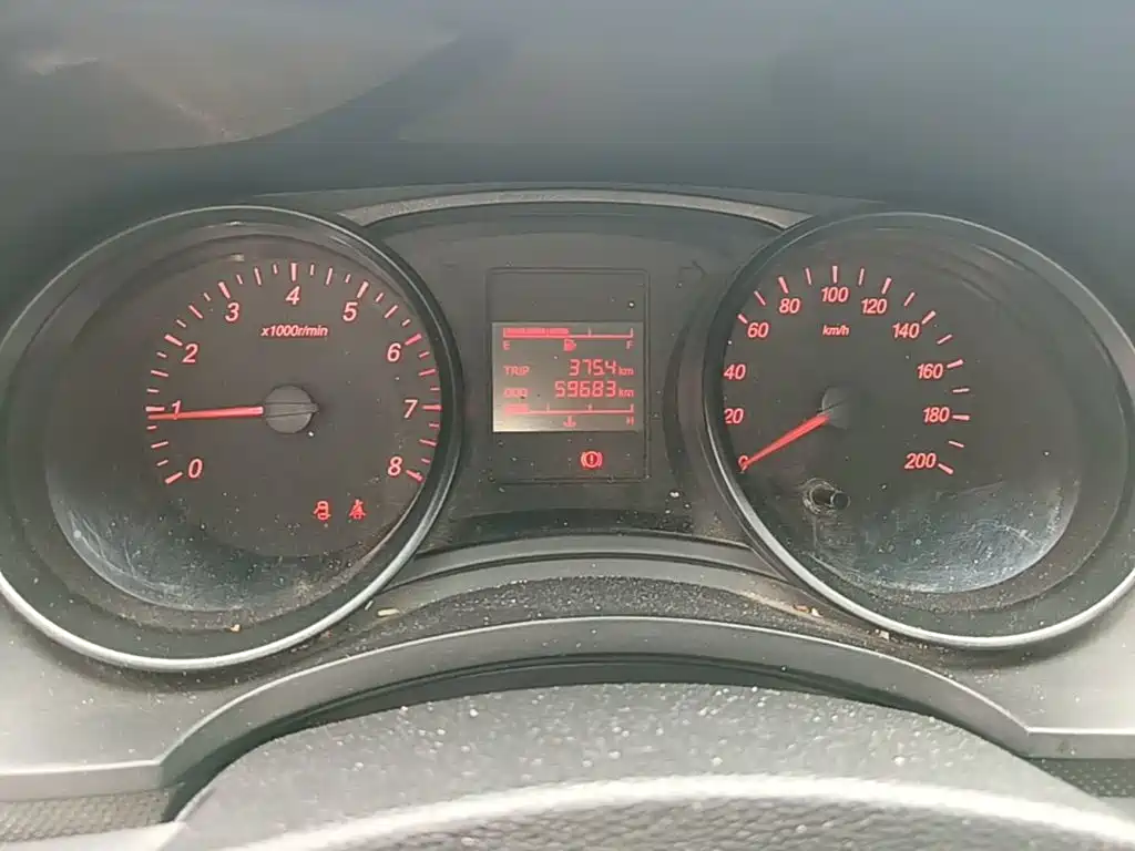 Wuling Hongguang — миниатюра 12